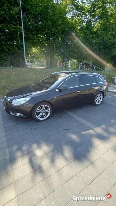 Używany Opel Insignia 2010 Czarny Kombi