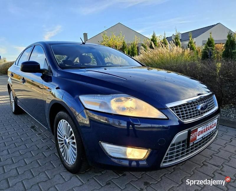 Używany Ford Mondeo Titanium 145 KM (106 kW) 2007 Niebieski Hatchback