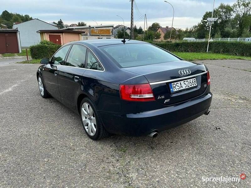 Używany Audi A6 2004 Granatowy Sedan/Limuzyna