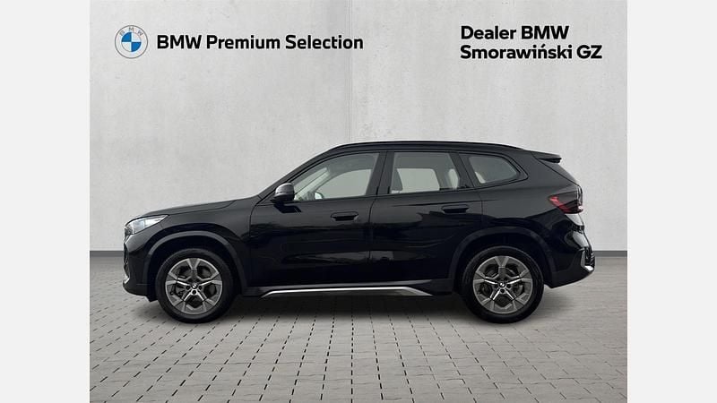 Używany BMW X1 Luxury Line 156 KM (114 kW) 2025 Czarny SUV