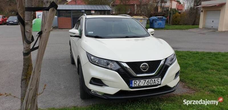 Używany 2017 Nissan Qashqai SUV | 78 900 zł - Obraz 1/4