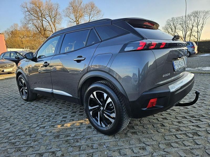 Używany Peugeot 2008 GT 130 KM (95 kW) 2020 Szary SUV