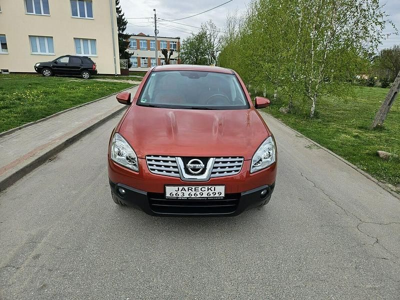 Używany Nissan Qashqai 115 KM (84 kW) 2008 Pomarańczowy SUV