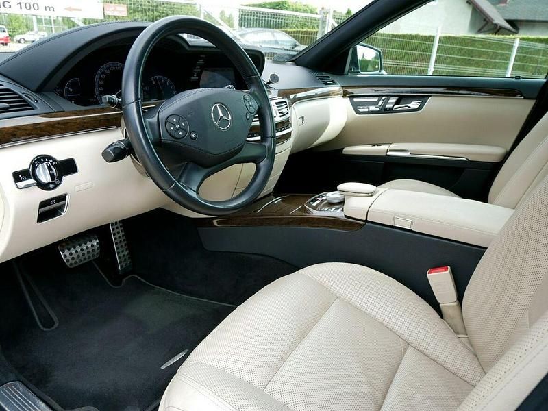 Używany Mercedes S350 258 KM (189 kW) 2013 Czarny Sedan/Limuzyna