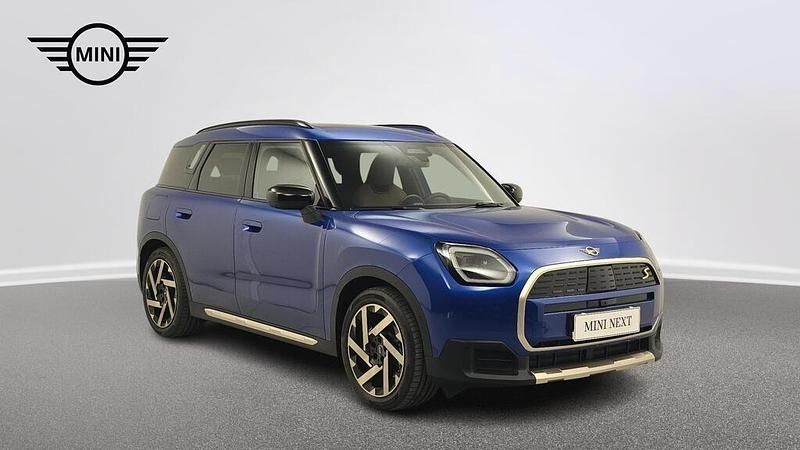 Używany Mini Countryman 225 kW (306 KM) 2024 Blazing blue metalizowany SUV