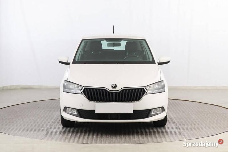 Biały Używany 2019 Skoda Fabia Hatchback | 28 999 zł (Dobra cena) - Obraz 1/4