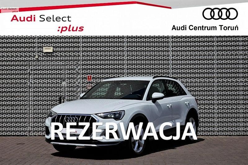 Biały (metalik) Używany 2020 Audi Q3 Advanced SUV | 186 900 zł - Obraz 1/1