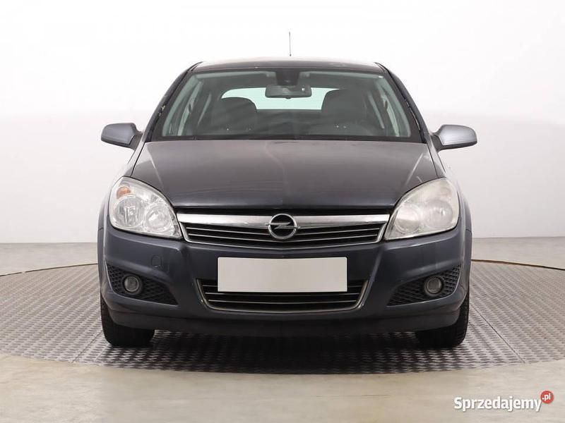 Szary Używany 2008 Opel Astra Hatchback | 6999 zł (Super Cena) - Obraz 1/4