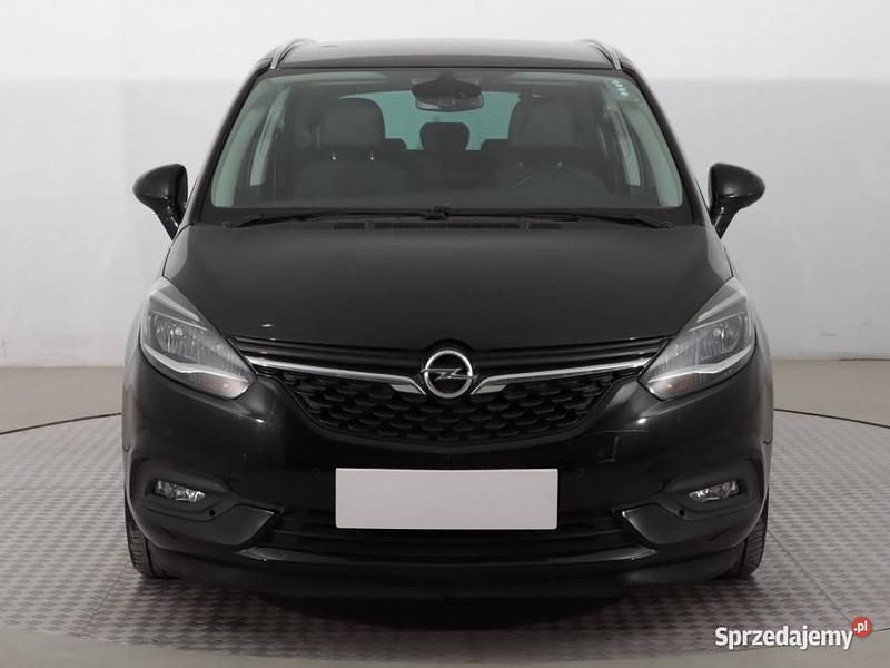 Czarny Używany 2017 Opel Zafira Tourer Minivan | 45 999 zł (Uczciwa cena) - Obraz 1/4