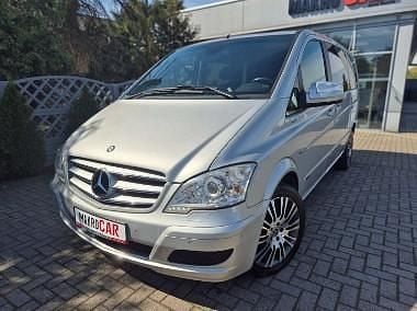 Inny kolor Używany 2012 Mercedes Viano Minivan | 74 900 zł - Obraz 1/4
