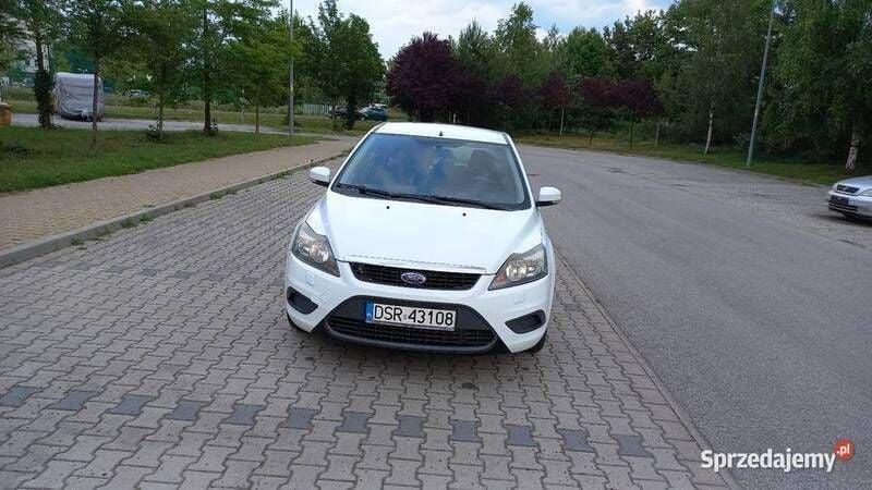 Używany Ford Focus ST-Line 2010 Biały Hatchback