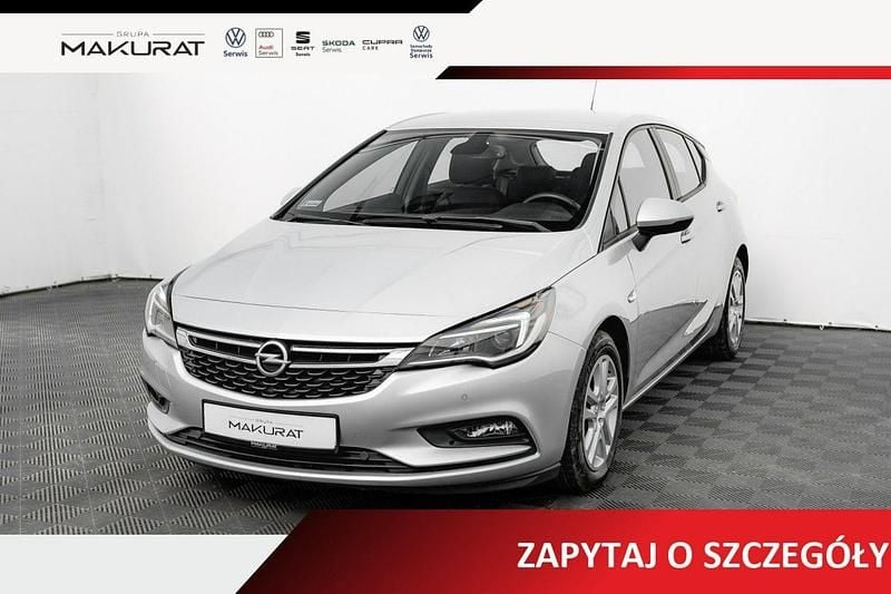 Srebrny (metalik) Używany 2018 Opel Astra Enjoy Hatchback | 41 850 zł (Uczciwa cena) - Obraz 1/4