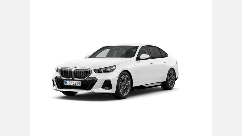 Biel alpejska Używany 2024 BMW 520 Shadowline Sedan/Limuzyna | 204 900 zł (Uczciwa cena) - Obraz 1/3