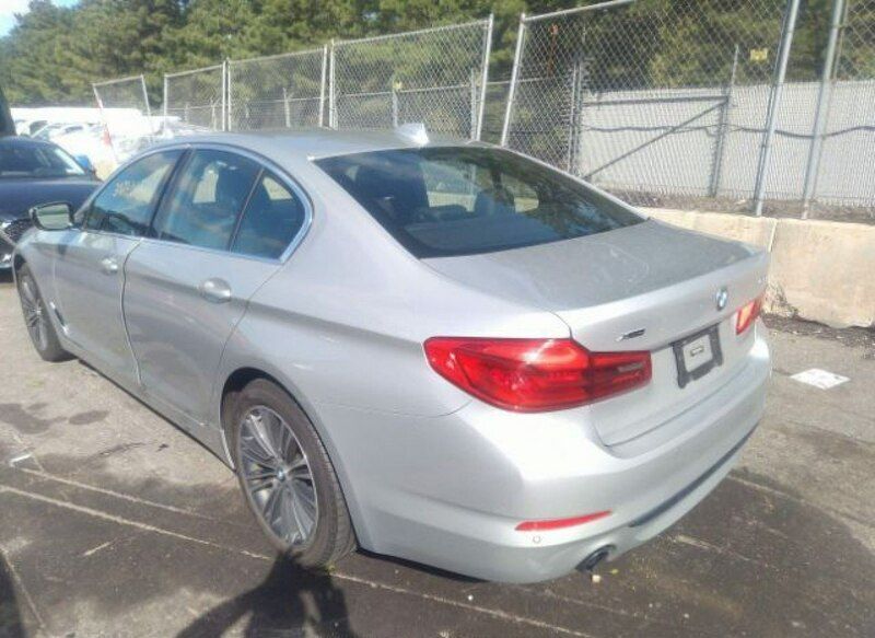 Używany BMW 530 252 KM (185 kW) 2019 Srebrny Sedan/Limuzyna