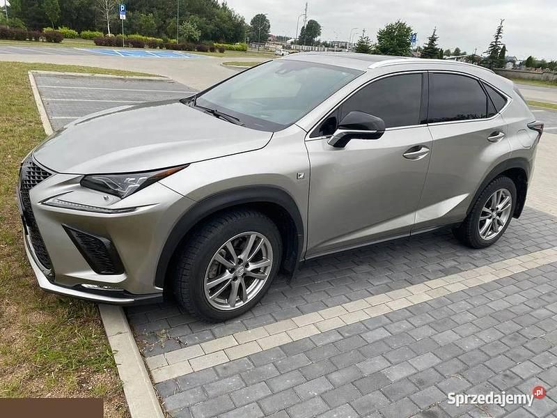 Srebrny Używany 2020 Lexus NX300 Sport Line SUV | 132 000 zł - Obraz 1/4