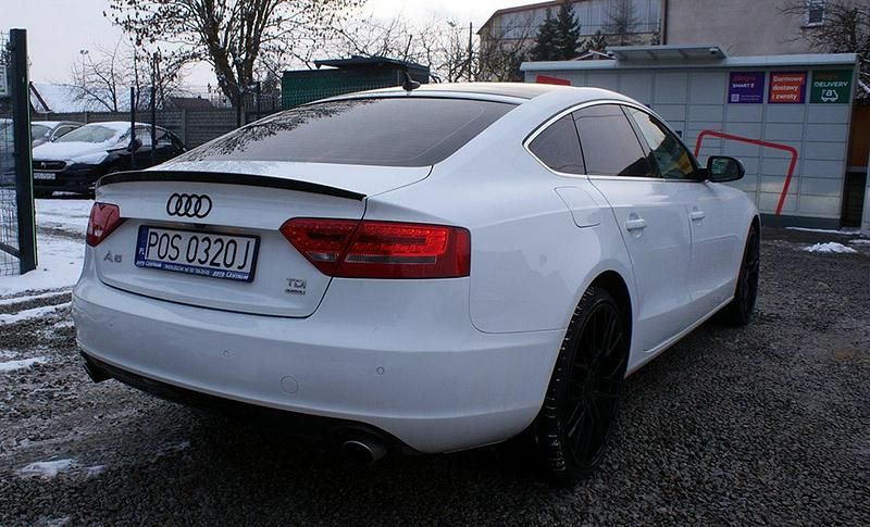 Używany Audi A5 Sportback 233 KM (171 kW) 2011 Biały (metalik) Hatchback
