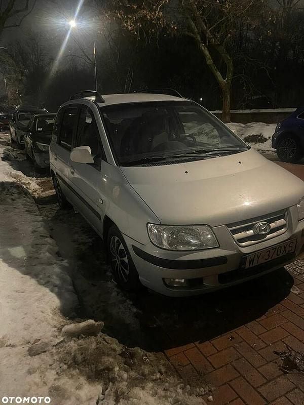 Używany Hyundai Matrix Comfort 2005 Srebrny Minivan