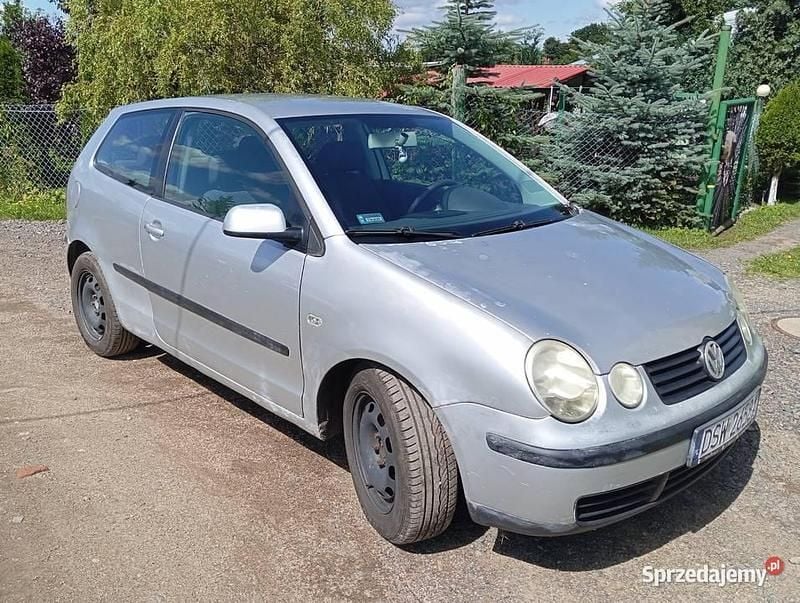 Używany 2003 VW Polo Sedan/Limuzyna | 2400 zł (Dobra cena) - Obraz 1/4