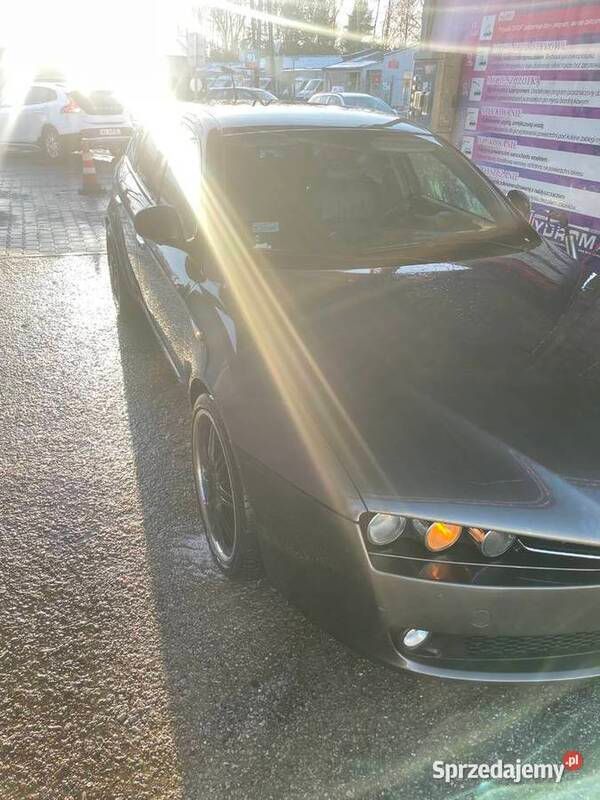 Używany 2006 Alfa Romeo 159 | 11 500 zł (Uczciwa cena) - Obraz 1/4