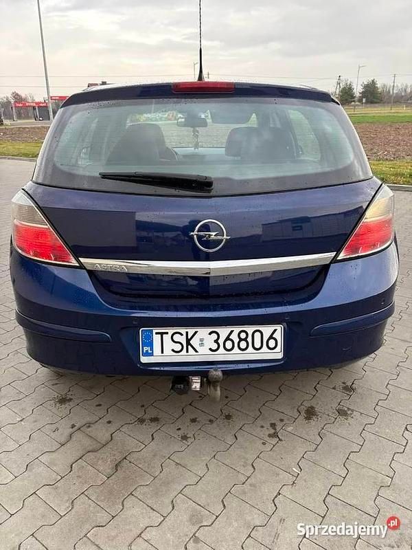 Używany 2009 Opel Astra | 10 900 zł (Uczciwa cena) - Obraz 1/4