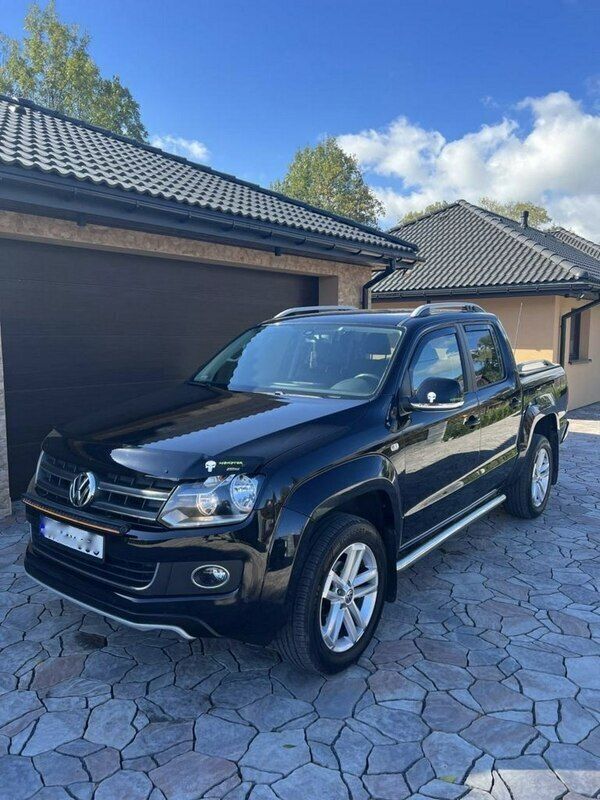 Używany VW Amarok 179 KM (131 kW) 2014 Czarny Pickup