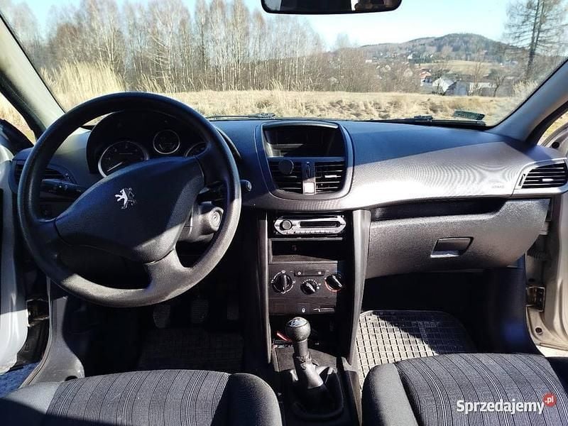Używany Peugeot 207 2007 Srebrny Hatchback