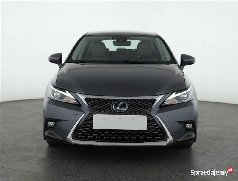 Szary Używany 2019 Lexus CT200h Hatchback | 78 999 zł (Uczciwa cena) - Obraz 1/4