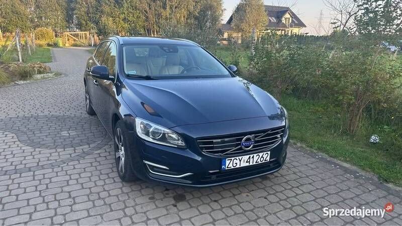 Używany 2013 Volvo V60 Kombi | 43 500 zł (Super Cena) - Obraz 1/4