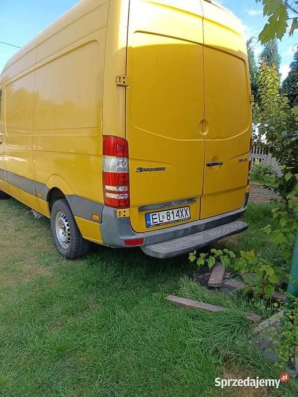 Pomarańczowy Używany 2010 Mercedes Sprinter Van | 23 000 zł (Super Cena) - Obraz 1/4