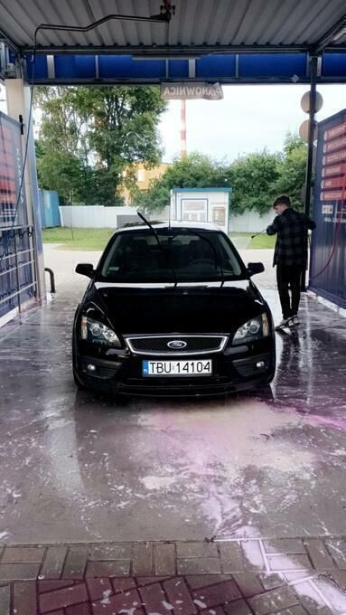 Używany Ford Focus 2005 Czarny Hatchback