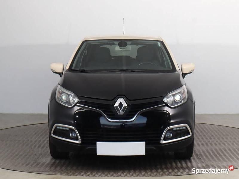 Czarny Używany 2015 Renault Captur SUV | 29 999 zł (Uczciwa cena) - Obraz 1/4