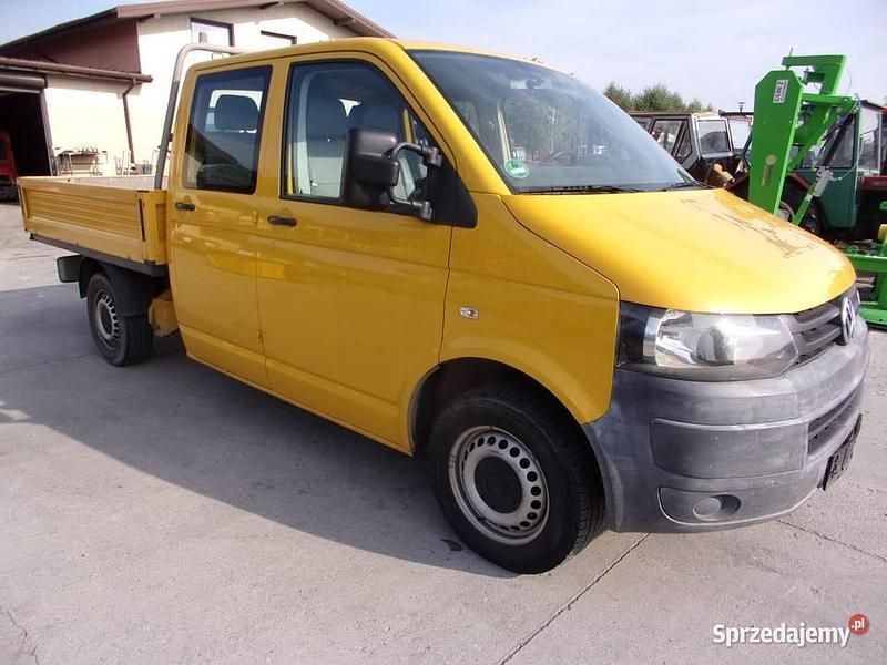 Używany VW T5 2009 Złoty Van