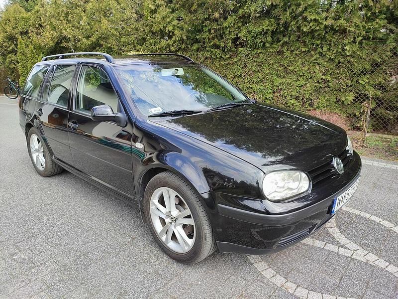Używany VW Golf IV 2000 Czarny Sedan/Limuzyna