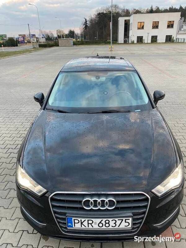 Używany Audi A3 2016 Czarny Sedan/Limuzyna