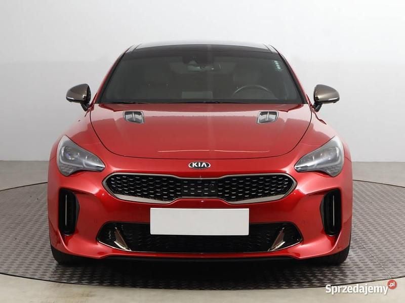 Czerwony Używany 2020 Kia Stinger Hatchback | 134 999 zł (Dość drogi) - Obraz 1/4
