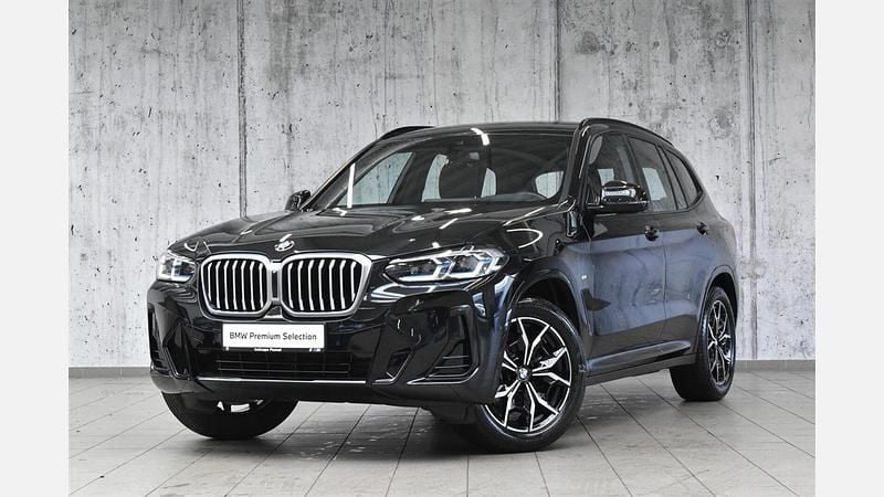 Czarny szafir metalizowany Używany 2024 BMW X3 Performance SUV | 238 900 zł (Drogi) - Obraz 1/3