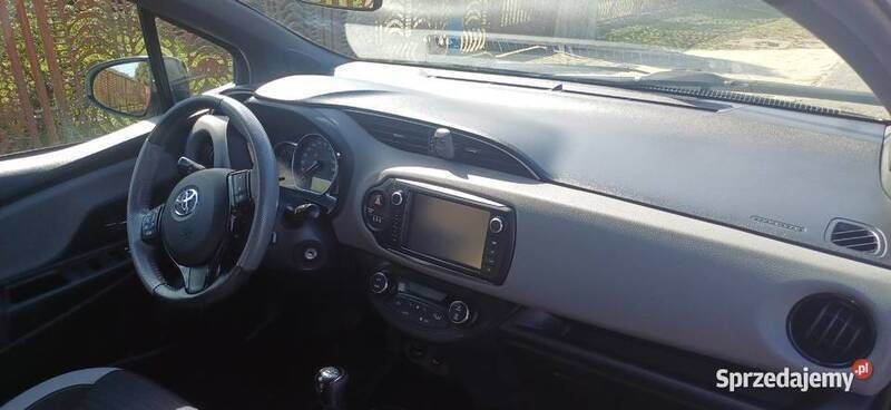 Używany 2016 Toyota Yaris | 47 500 zł - Obraz 1/4