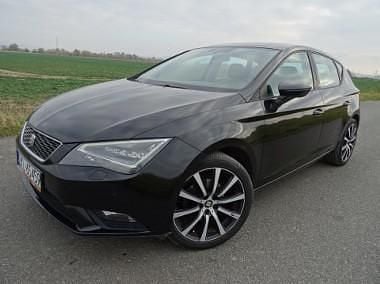 Czarny Używany 2015 Seat Leon Hatchback | 37 900 zł (Uczciwa cena) - Obraz 1/4