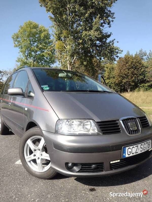 Złoty Używany 2004 Seat Alhambra Minivan | 12 900 zł (Dość drogi) - Obraz 1/4