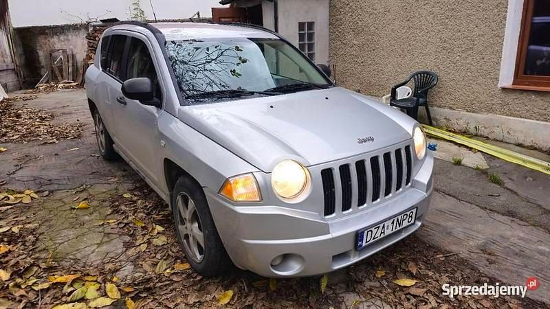 Srebrny Używany 2008 Jeep Compass SUV | 16 900 zł - Obraz 1/4