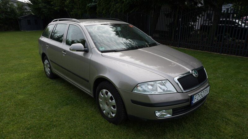 Używany Skoda Octavia 115 KM (84 kW) 2007 Złoty Kombi