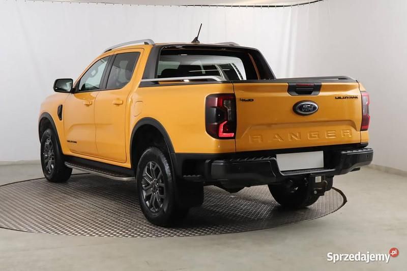 Używany Ford Ranger 2023 Złoty Pickup