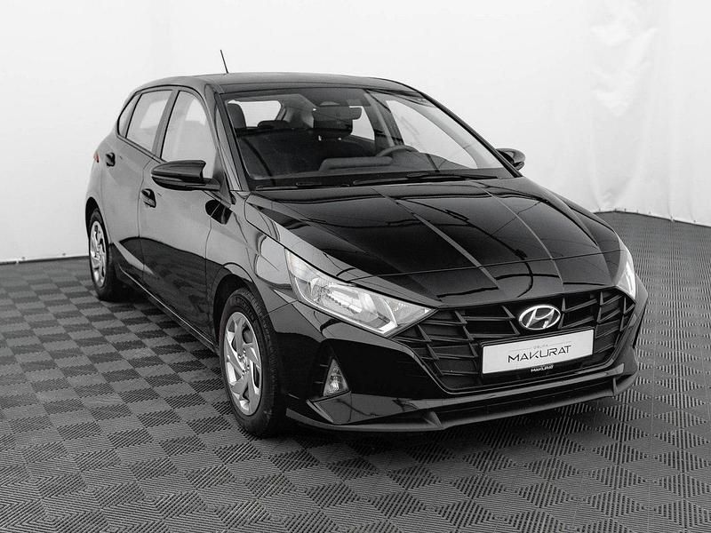 Używany Hyundai i20 84 KM (61 kW) 2023 Czarny (metalik) Hatchback