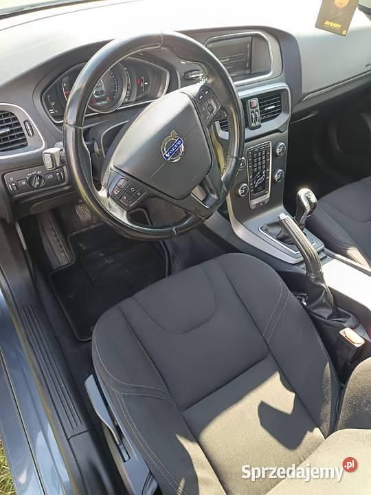 Używany 2011 Volvo V40 Kombi | 24 900 zł - Obraz 1/4