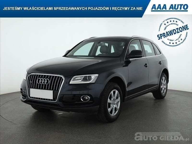 Używany Audi Q5 224 KM (164 kW) 2014 Błękitny SUV