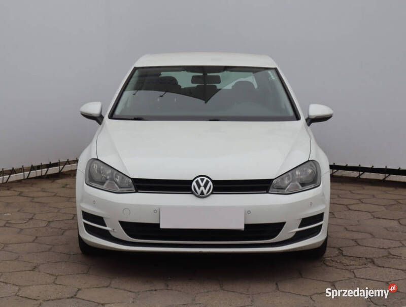 Biały Używany 2016 VW Golf VII Hatchback | 37 999 zł (Uczciwa cena) - Obraz 1/4