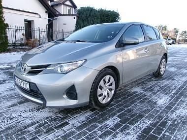Używany Toyota Auris 99 KM (72 kW) 2015 Hatchback