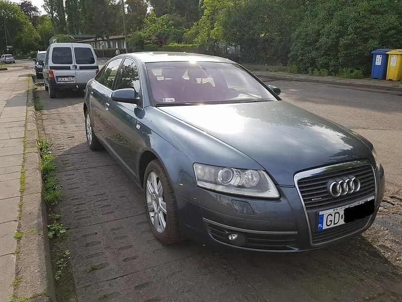 Używany Audi A6 2006 Granatowy Sedan/Limuzyna