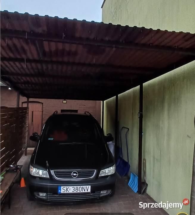 Używany Opel Zafira 2002 Czarny Minivan