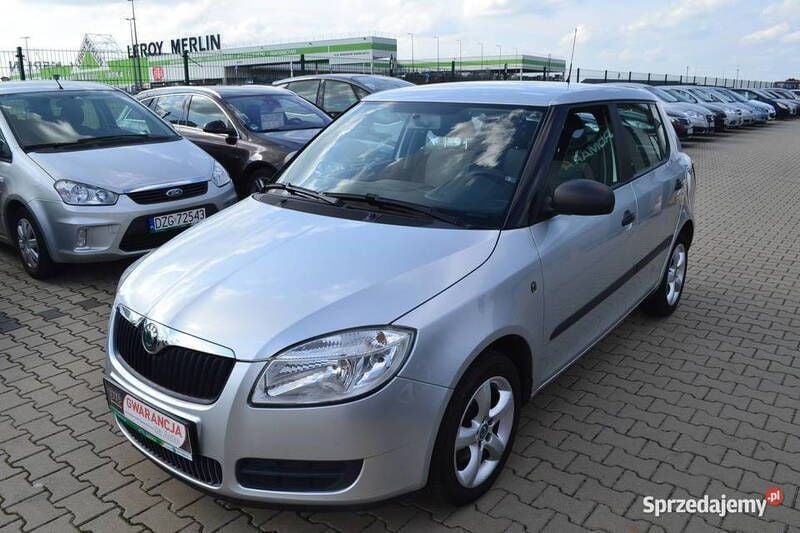 Używany Skoda Fabia 2009 Srebrny Hatchback